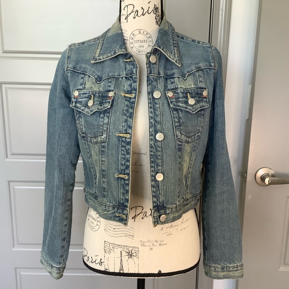 💥 Cropped Denim Jacket 💥